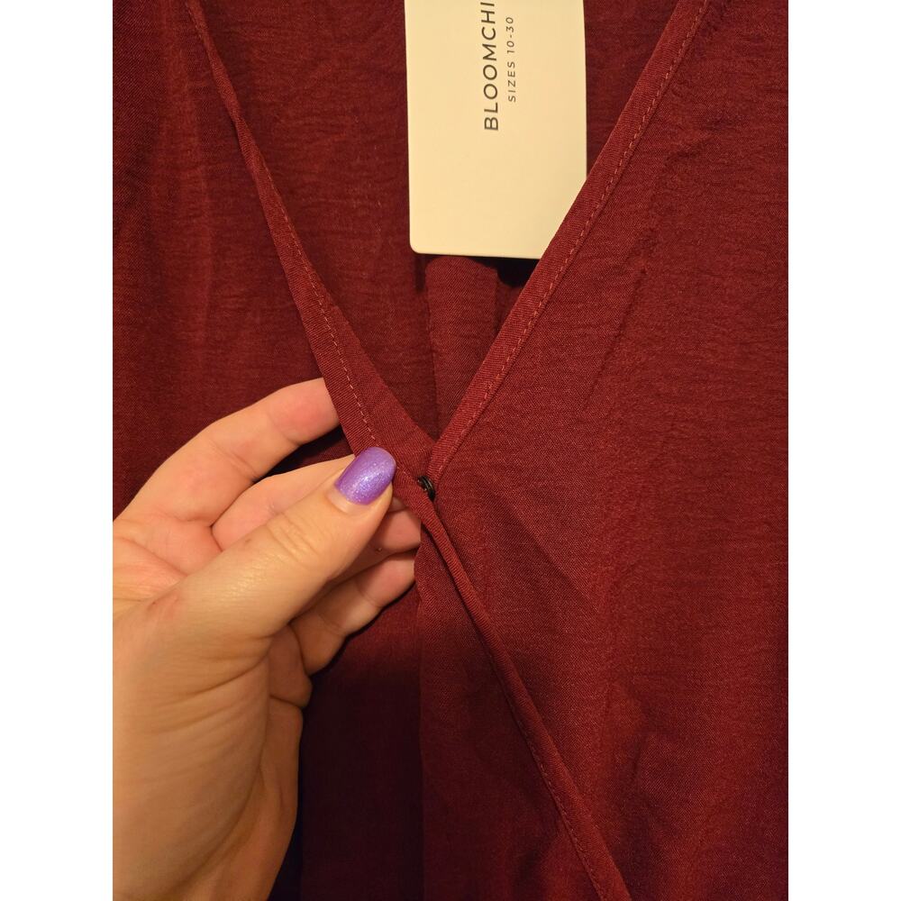 Sz 22/24 BLOOMCHIC Maroon Laser-Cut Eyelet Surplice Ruffle Hem Short-Slv Dress - Picture 5 of 8